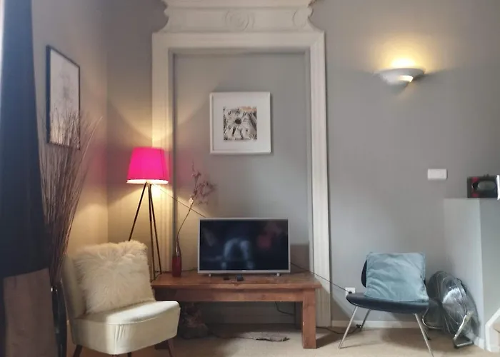 The Cozy 42 Stylish Apartment