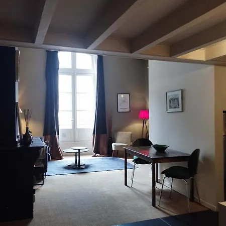 The Cozy 42 Stylish * Carcassonne